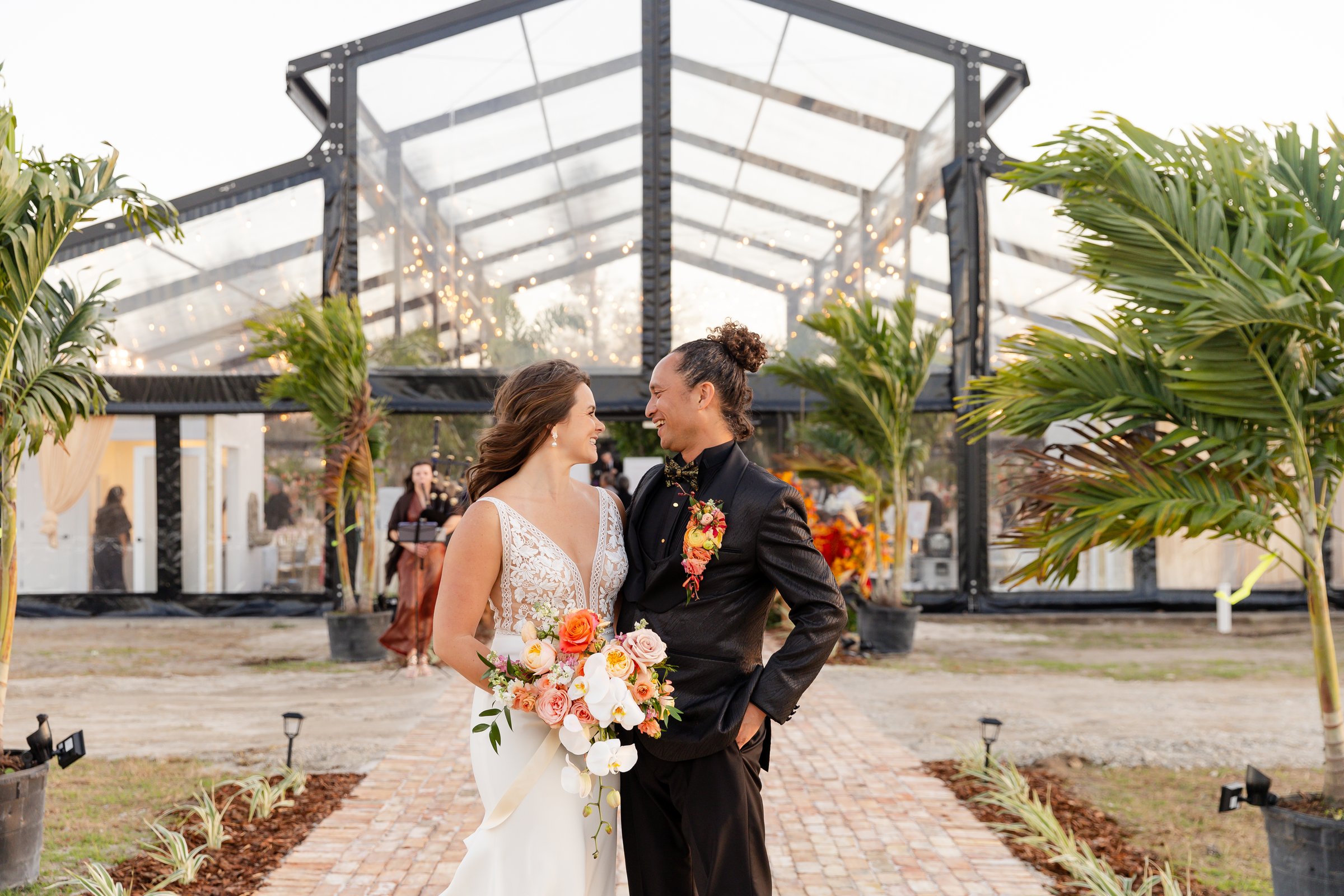 Couple at the entrance of The Conservatory at Winthrop